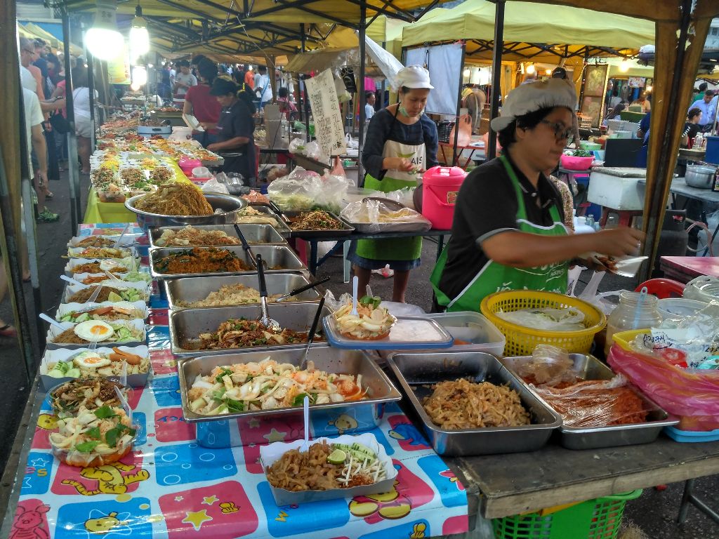 Co ochutnat v Thajsku? Nejznámější thajská jídla, dezerty, ovoce a nápoje